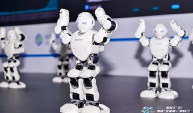 佛山機器人展覽會分享工業機器人的維修與保養周期！
